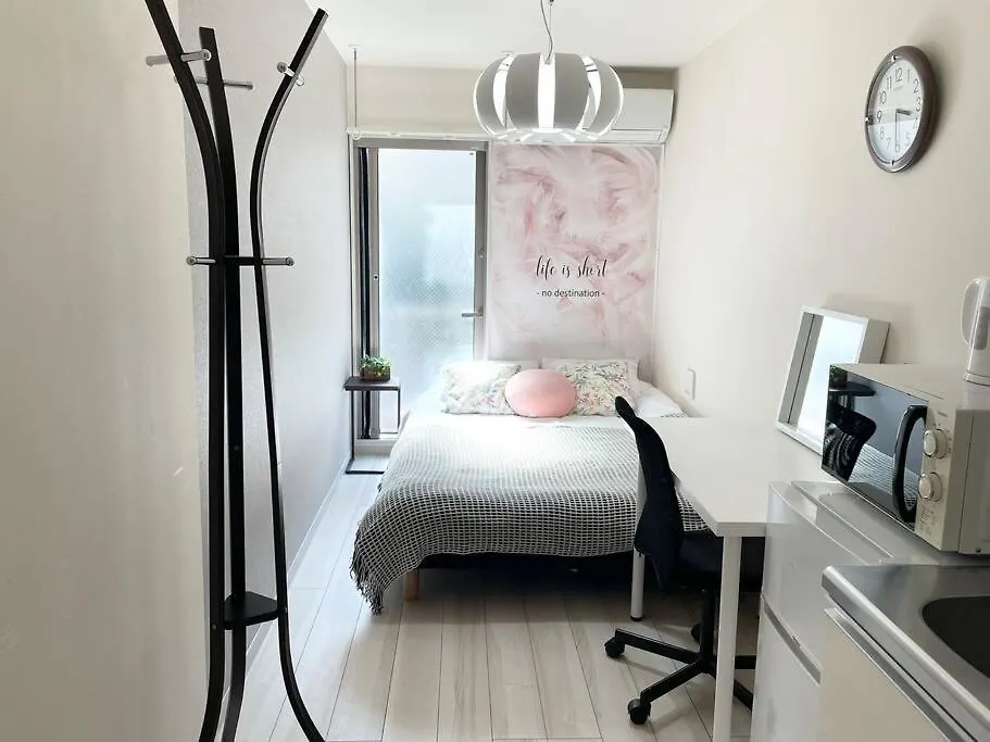 Granz Okubo 1F Apartment Tokyo