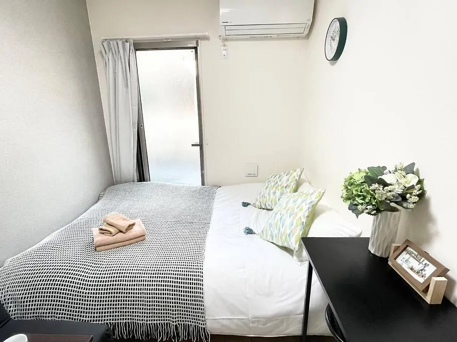 Granz Okubo 1F Apartment Tokyo